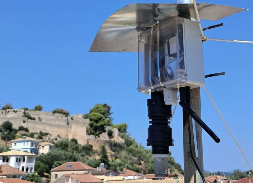 Με επιτυχία εγκαταστάθηκε ο αισθητήρας μέτρησης ποιότητας αέρα του ΕΠΑΟΣ στη Βόνιτσα